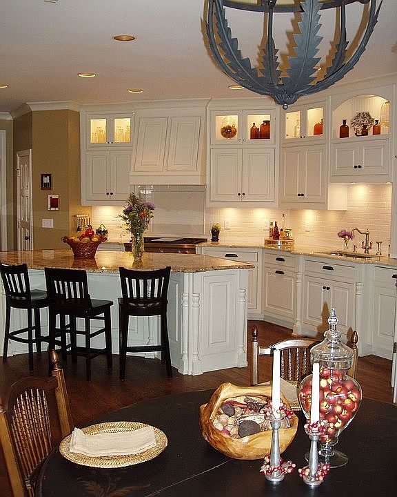 Partial view of kitchen