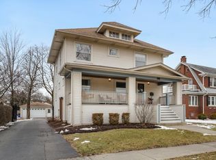 294 N Larch Ave, Elmhurst, IL