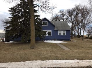 105 W Main St, Badger, SD 57214