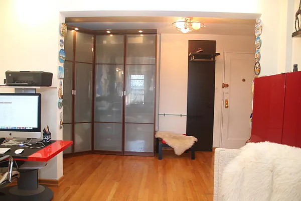 Sold by Fillmore | media 10