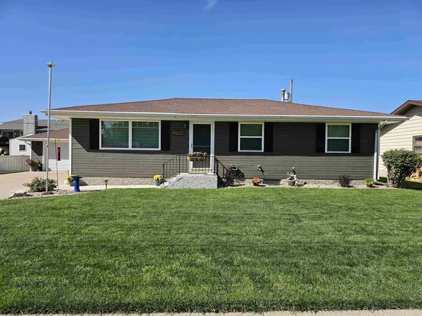 2954 34th Ave, Columbus, NE 68601