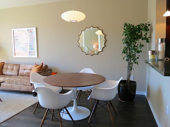 2nd image of 88 Townsend St APT 209