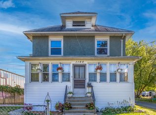 1160 Market St, Dekalb, IL 60115
