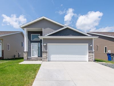 4533 18th St S, Moorhead, MN, 56560
