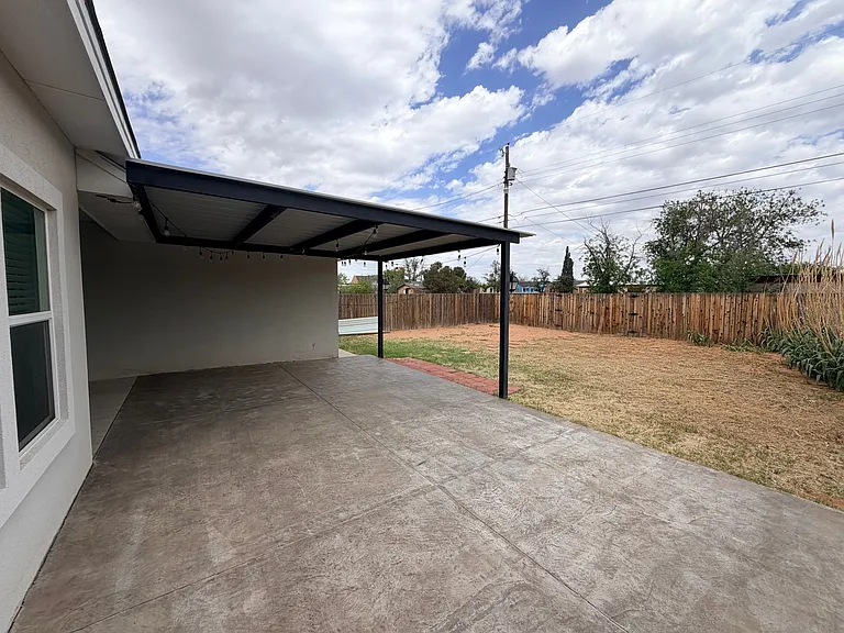 608 Amburgey Ave — Photo 24
