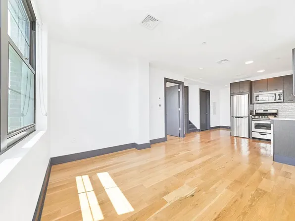 340 East 117th Street image 1 of 14