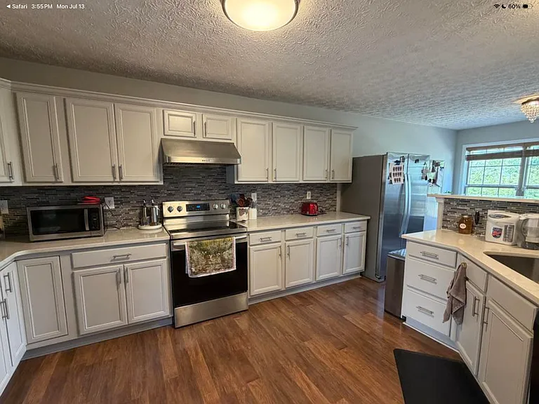 11012 Symington Cir — Photo 4