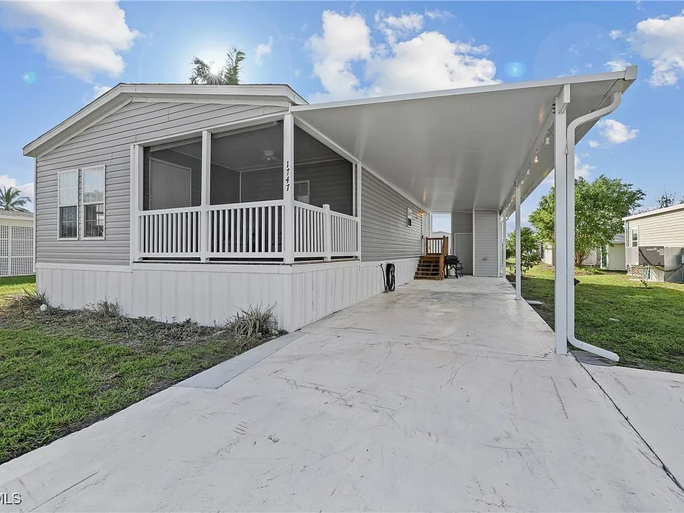 1747 Beverly Dr