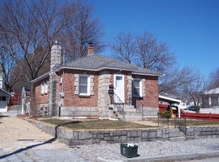 52 Cypress St, Manchester, NH 03103