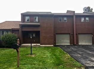 193 Country Club Ln, Fort Johnson, NY 12070