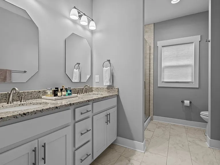 560 Wellers Way — Photo 35