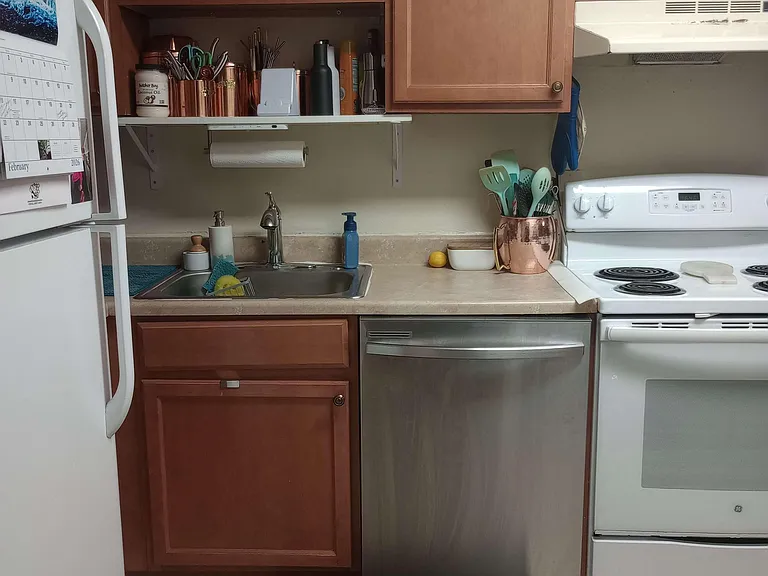 9555 Standon Pl — Photo 3