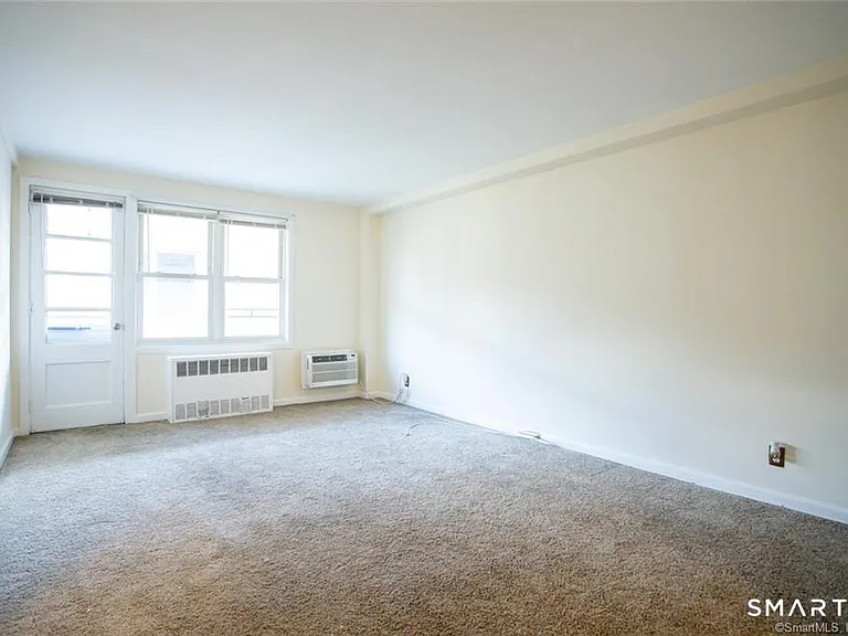 700 Summer St #2E — Photo 5