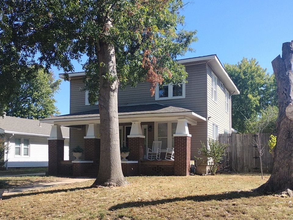 2nd image of 211 S College Ave