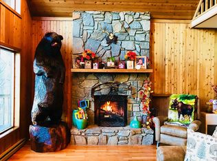 369 Mountain Spring Rd, Waynesville, NC 28786