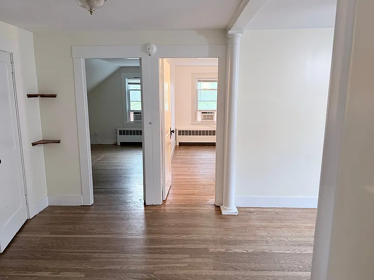 21 Houghton St #2 — Photo 2