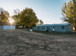46260 1st Homestead Rd, Burwell, NE 68823