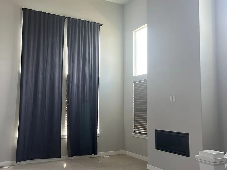 4684 N Grandview Peak Dr — Photo 2