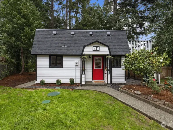 411 NE Barbara Boulevard, Belfair, WA 98528