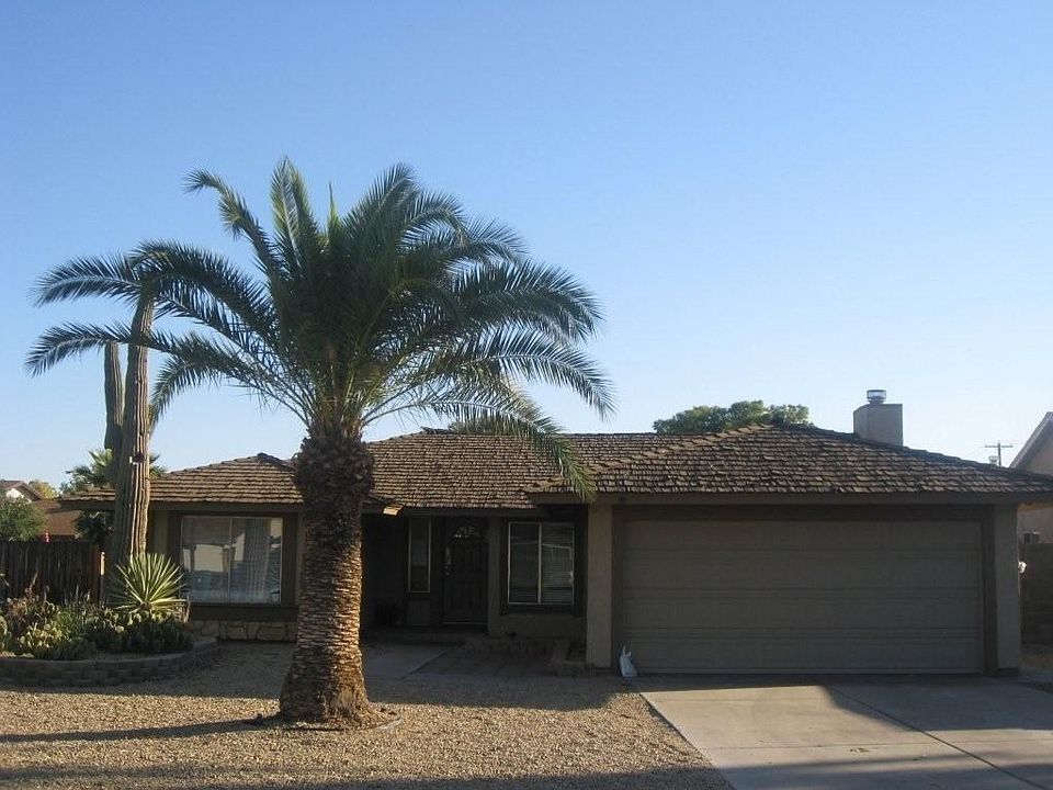 1st image of 2945 E Garnet Cir