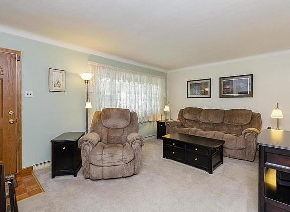 5th image of 2025 Saint Stephen Dr