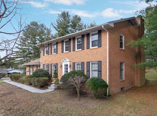 416 Patrick Henry Dr, Blacksburg, VA 24060