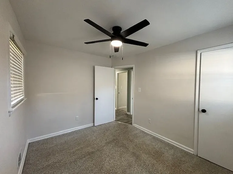 1407 Kay Ave — Photo 17