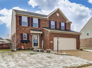 9709 Linden Brook Dr, Centerville, OH 45458