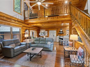 205 Chestnut Vlg, Mars Hill, NC 28754