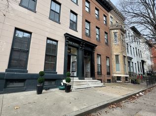 902 Saint Paul St #904, Baltimore, MD 21202