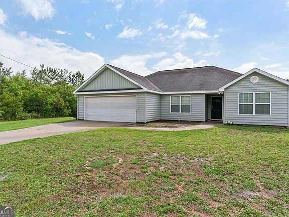 4th image of 472 Hawks Landing Dr
