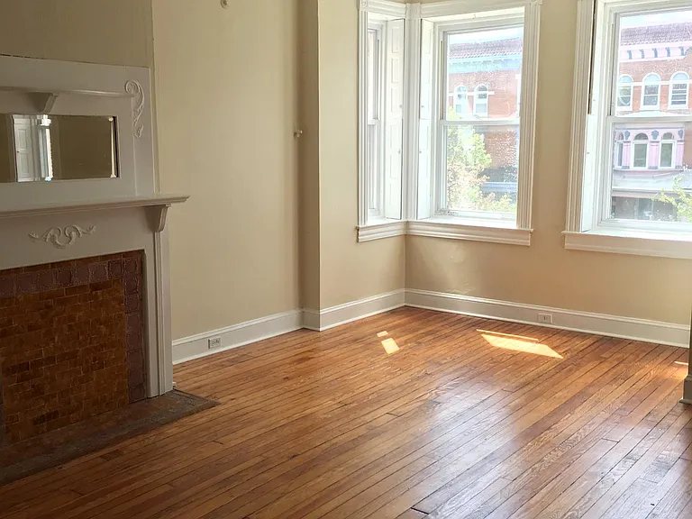 Front BR w/ Decorative FP