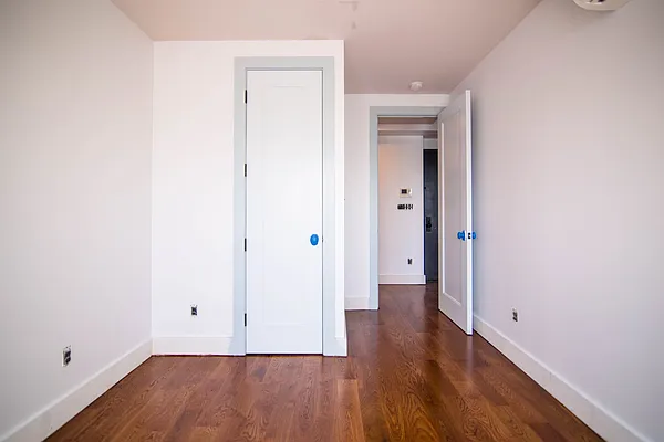 Rented by Nooklyn NYC LLC | media 79