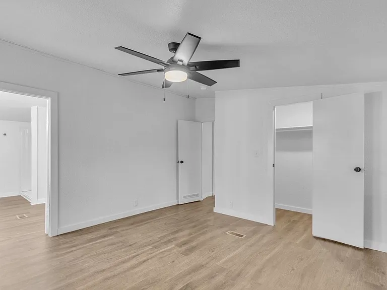 431 N Hill Rd — Photo 8