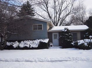 519 Willow St, Itasca, IL 60143