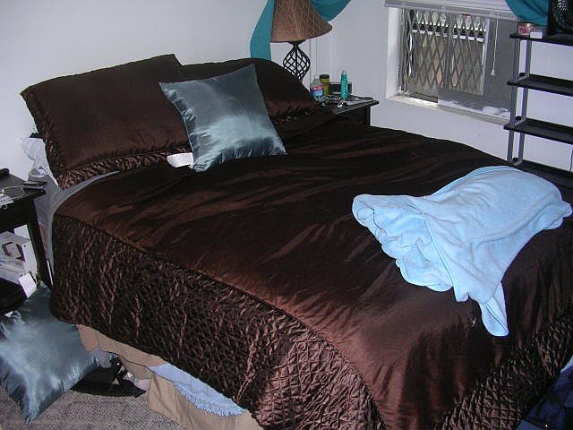 2nd image of 420 E 73rd St APT 4