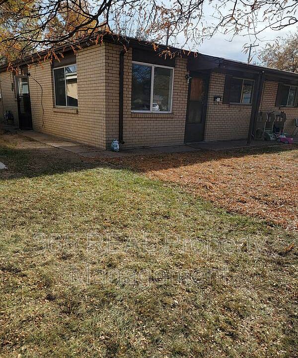 1st image of 1034 31st Ave