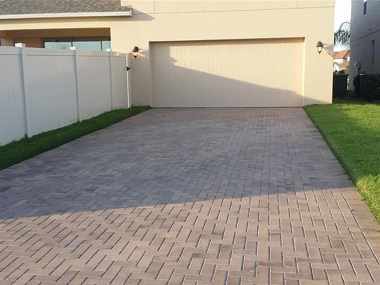 11848 Gray Rock Trl — Photo 16