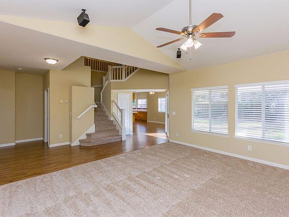 4th image of 2941 E Deyoung Dr