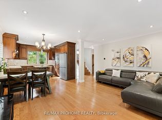 39 Addison Cres, Toronto, ON M3B 1K7