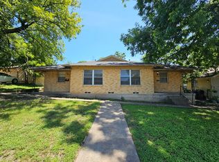 914 Harlandale Ave, Dallas, TX 75216