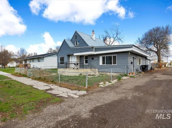 524 W 17th St, Burley, ID 83318