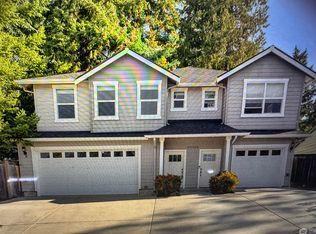 20029 S Danvers Rd #B, Lynnwood, WA 98036