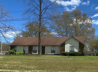 316 W University Pkwy, Jackson, TN 38305