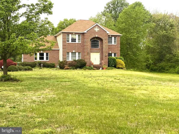 135 Avis Mill Rd, Pilesgrove, NJ 08098
