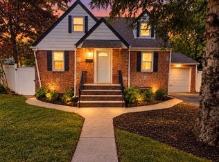 24 5th Ave, Westwood, NJ 07675