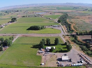 1345 N Rd, Loma, CO 81524