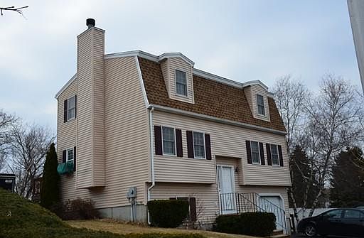 1st image of 4 1/2 Vista Ave