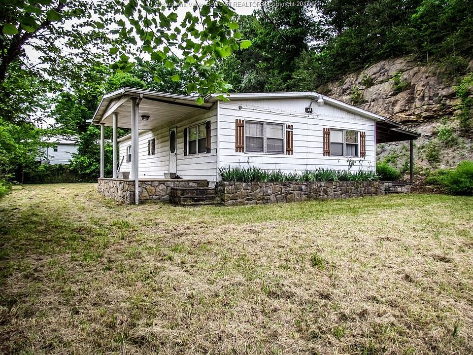1st image of 7506 Sissonville Dr