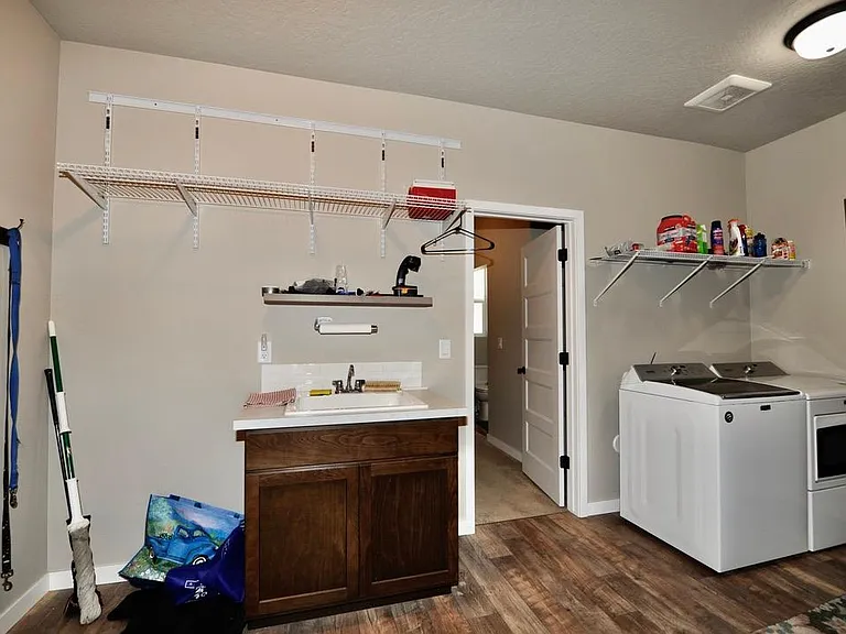 6312 N Descartes Dr — Photo 24